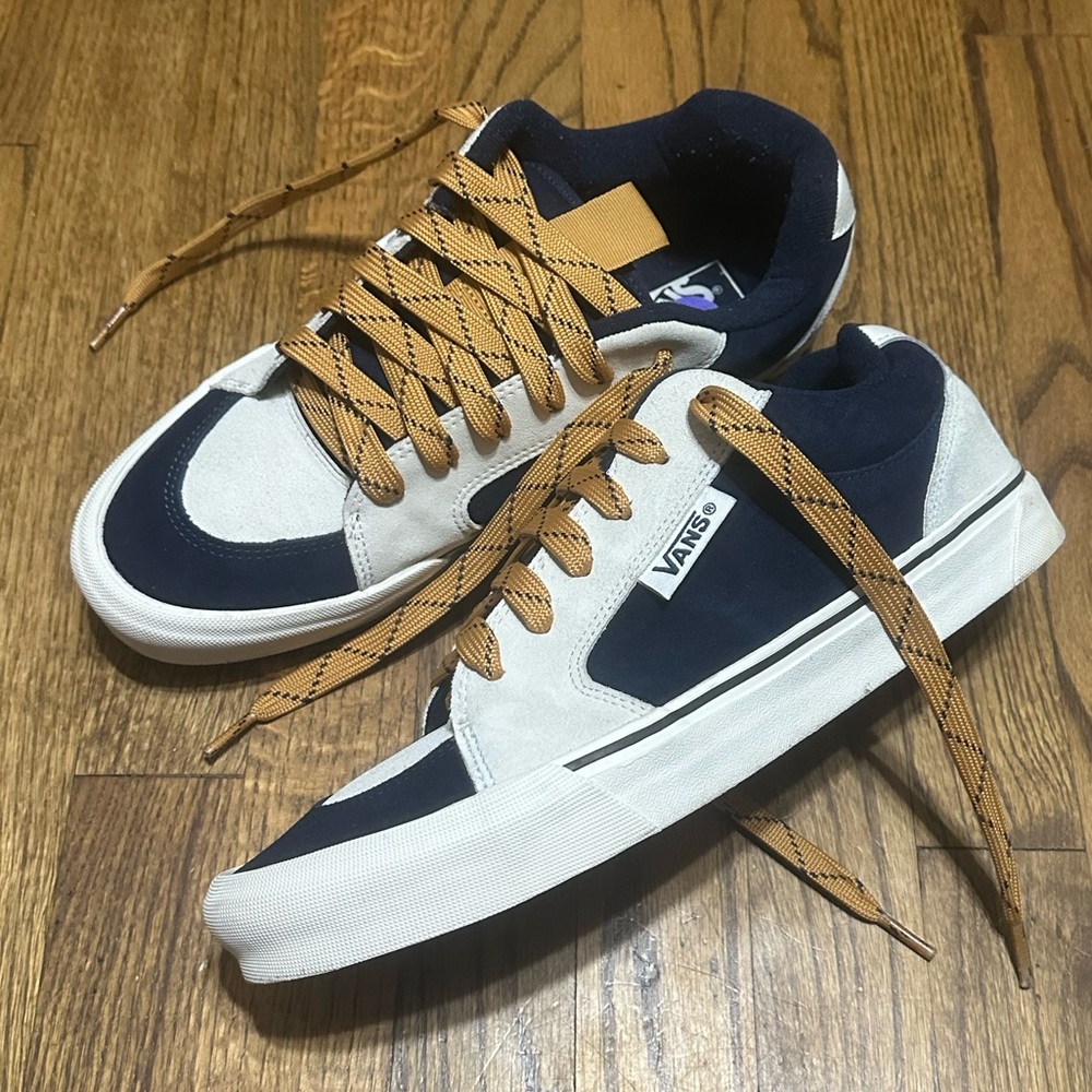 Vans Chukka Push Sneakers
